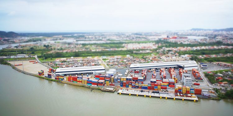 Quais são os benefícios do terminal alfandegado?