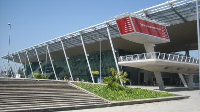 Tirana International Airport Nënë Tereza - OMDN - O Mundo dos Negocios