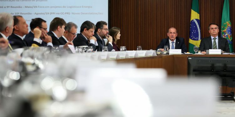 Para ser desestatizada, OMDN, O Mundo dos Negócios