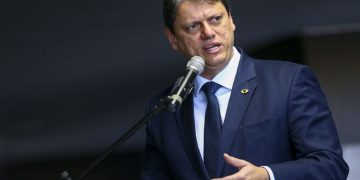 transporte_de_carga_por_ferrovias_OMDN_O_ Mundo_dos_ Negocios