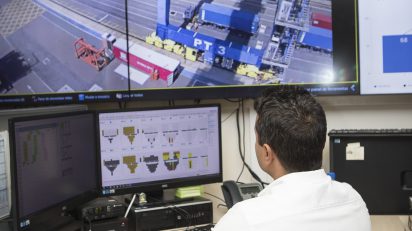 Como é o transporte marítimo de mercadorias congeladas, OMDN, O Mundo dos Negócios