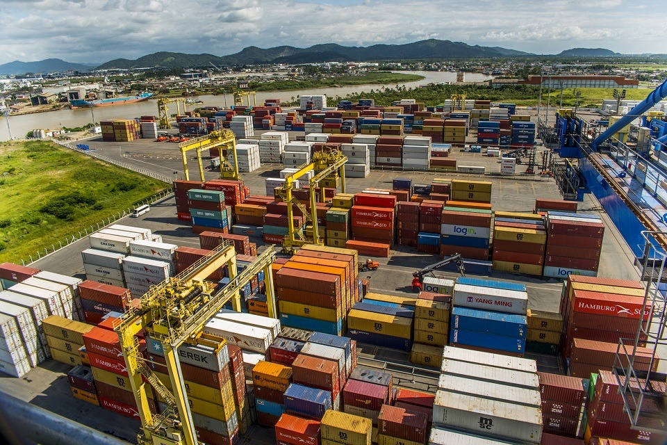 Exportação de SC acumula leve alta de 1,1% até agosto