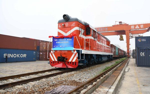 Serviços ferroviários de carga China-Europa crescem em 2019