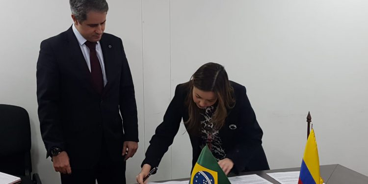 Brasil e Colômbia discutem aumento de comércio bilateral, OMDN, O Mundo dos Negócios