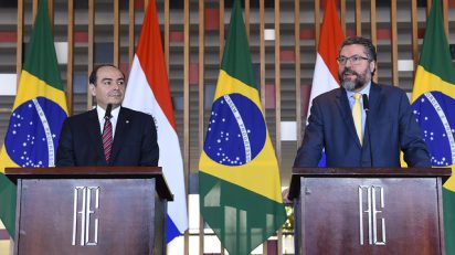 Brasil e Paraguai anunciam negociação de acordo automotivo