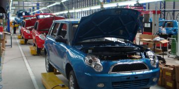 China quer investir na produção de carros elétricos no Uruguai