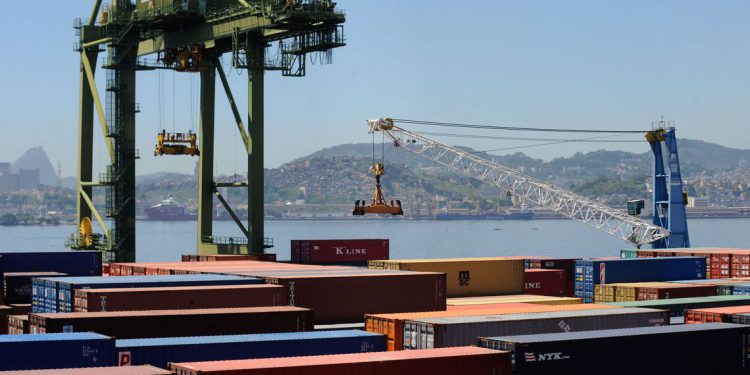 Cresce o comércio do Brasil com EUA, mas reduz com outros países, OMDN, O Mundo dos Negócios