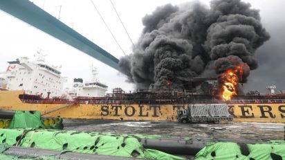 Explosão e incêndio em navios na Coreia do Sul ferem nove pessoas, OMDN, O Mundo dos Negócios