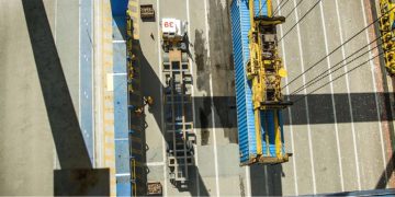 Preparando a retirada no porto, omdn, o mundo dos negócios