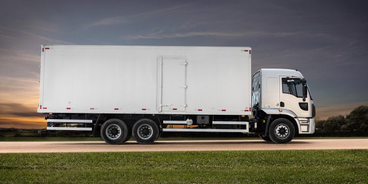 Tipos de caminhões: conheça o Truck ou Caminhão Pesado, OMDN, O Mundo dos Negócios