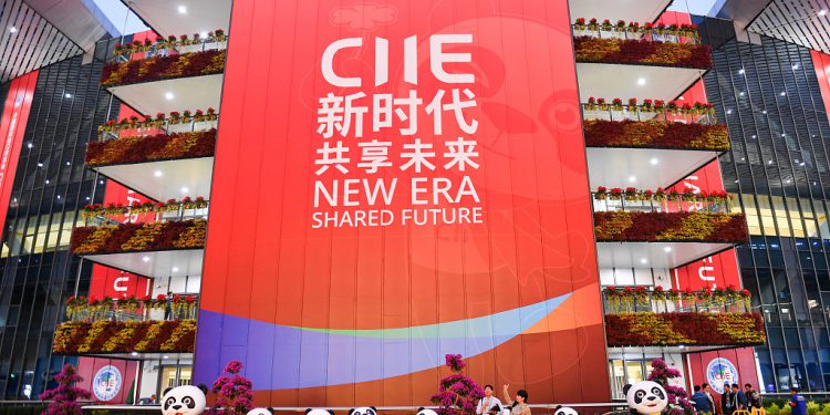 China preparada para Exposição Internacional de Importação, OMDN, O mundo dos negócios