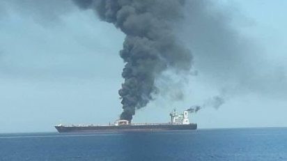 Explosões atingem navio iraniano em possível ataque terrorista, OMDN, O Mundo dos Negócios