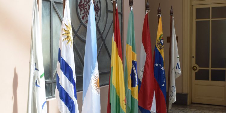 Acordo no Mercosul pode reduzir pagamento de taxas, OMDN, O Mundo dos Negócios