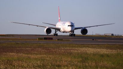 Empresa da Austrália realiza voo comercial mais longo da história, OMDN, O Mundo dos Negócios