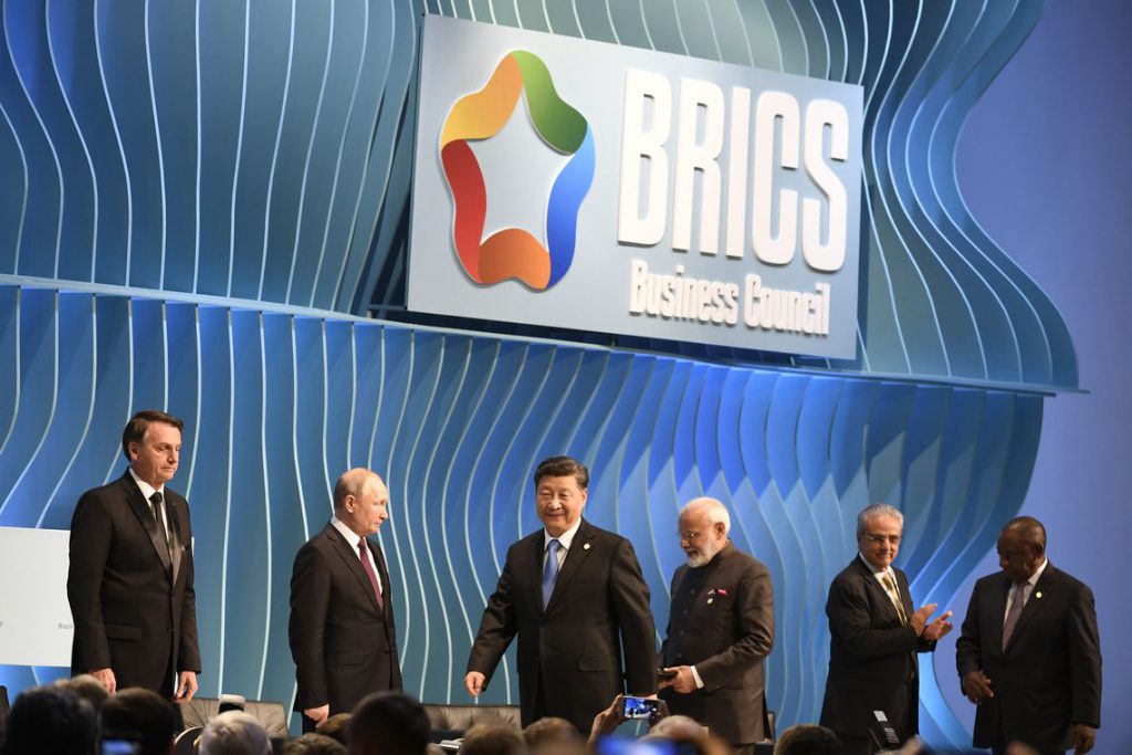 Ampliação de banco de desenvolvimento será destaque do Brics, OMDN, O Mundo dos Negócios
