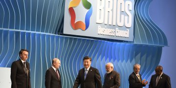 Ampliação de banco de desenvolvimento será destaque do Brics, OMDN, O Mundo dos Negócios