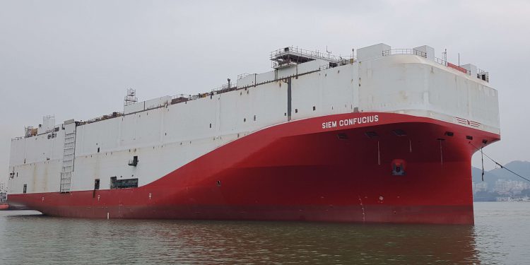 Maiores navios Ro-Ro do mundo, movidos a GNL, são entregues, OMDN, O Mundo dos Negócios