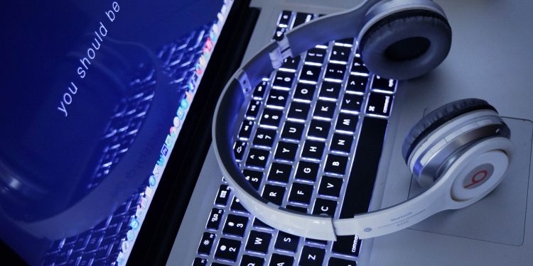 Presidente sanciona Lei Kandir e Lei Geral de Informática, OMDN, O Mundo dos Negócios