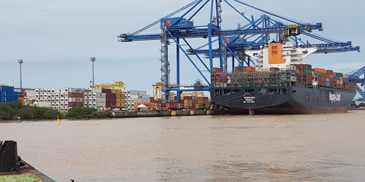 Normas de atracação de navio e liberação de carga, OMDN, O Mundo dos Negócios