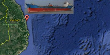 Capitão morre depois que navio afunda no mar da China, OMDN, O Mundo dos Negócios