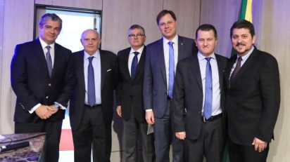 Redução da TEC preocupa indústria do setor calçadista, OMDN, O Mundo dos Negócios