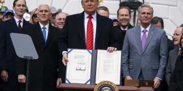 Nafta é substituído por novo acordo assinado pelos EUA, OMDN, O Mundo dos Negócios