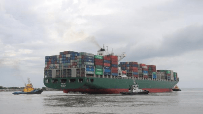 Complexo de Itajaí recebe manobra inédita na Bacia de Evolução, OMDN, O Mundo dos Negócios