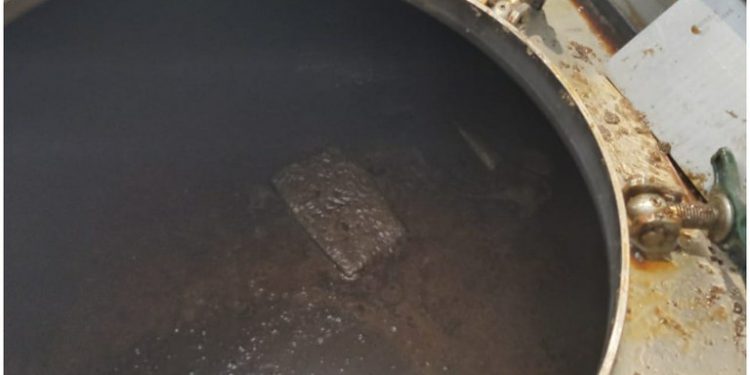 Cocaína é encontrada em carga de óleo que ia para a Europa, OMDN, O Mundo dos Negócios