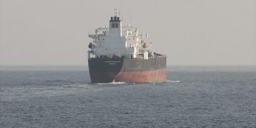 Dez tripulantes de petroleiro são sequestrados no Benin, OMDN, O Mundo dos Negócios