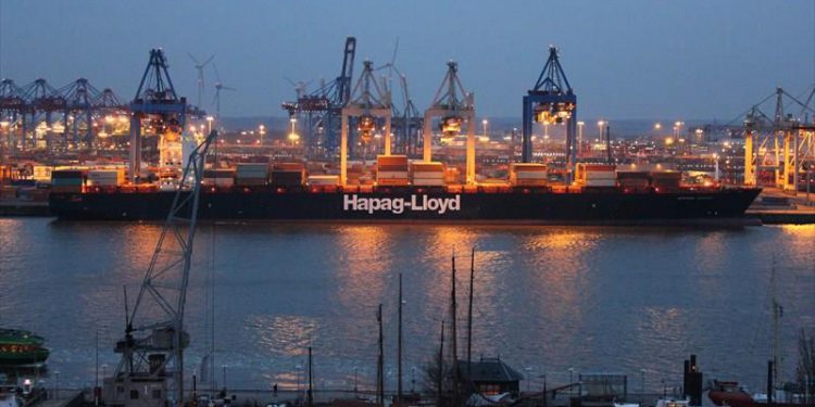 Hapag-Lloyd usa biocombustível em abastecimento de navio, OMDN, O Mundo dos Negócios
