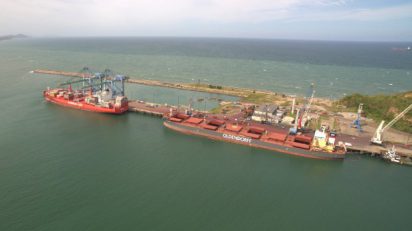 Porto de Imbituba supera marca de embarque de granel sólido, OMDN, o Mundo dos Negócios