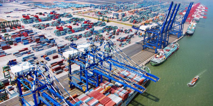 Coronavírus: portos chineses oferecem tarifas reduzidas, OMDN, O Mundo dos Negócios