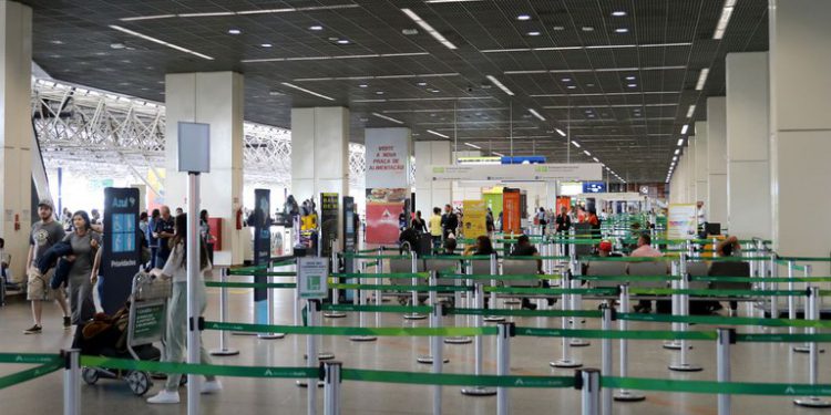 Coronavírus Anvisa reforça orientações para portos e aeroportos_OMDN_O Mundo dos Negócios_Wilson Dias Agência Brasil