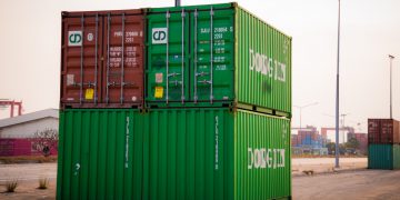 Qual é o tamanho de um container_OMDN_O Mundo dos Negócios_Rattakarn_ Pixabay