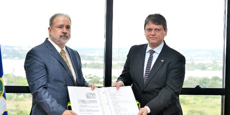 Brasil cooperação para evitar judicializações no fluxo logístico_OMDN_O Mundo dos Negócios_MInfra