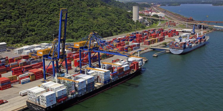 Cabotagem cresce nos primeiros meses de 2020_OMDN_O Mundo dos Negócios_Docas do Rio porto_de_itaguaí-min
