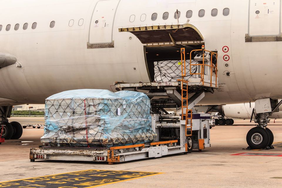 Transporte de cargas aéreas cai 9,1 aponta IATA_OMDN_O Mundo dos Negócios_IATA