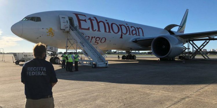 Em 46 dias RFB libera 19 mil toneladas de itens para combate à Covid-19_OMDN_O Mundo dos Negócios_RFB 2