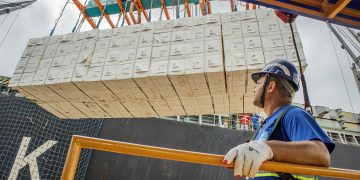 O que é o custo de capatazia e como ele funciona_OMDN_O Mundo dos Negócios_Claudio Neves Portos do Paraná