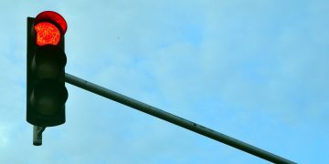 Parametrização como evitar um canal vermelho_OMDN_O Mundo dos Negócios_Fathromi Ramdlon Pixabay