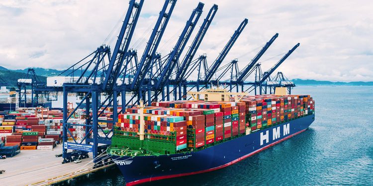 Porto de Roterdã receberá maior porta-container do mundo_OMDN_O Mundo dos Negócios_HMM