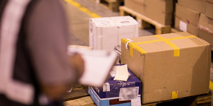 Receita Federal atualiza Manual de Remessas Internacionais_OMDN_O Mundo dos Negócios_RioGaleão