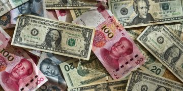 Reduza custo pagando em Yuan Chinês em vez de Dólar_OMDN_O Mundo dos Negócios_Eric Prouzet on Unsplash