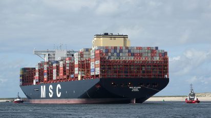 Capacidade média dos navios cresce entre 2% e 5% no mundo_MSC Gulsun_Kees Torn Porto de Roterdã
