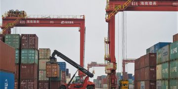 China reduzirá custos de logística para ajudar na recuperação_OMDN_O Mundo dos Negócios_Xinhua Pu Xiaoxu 1
