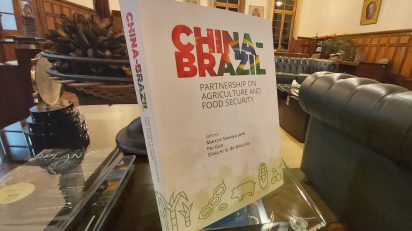 Livro ressalta a parceria Brasil-China no agronegócio_OMDN_O Mundo dos Negócios_Caio Albuquerque Esalq