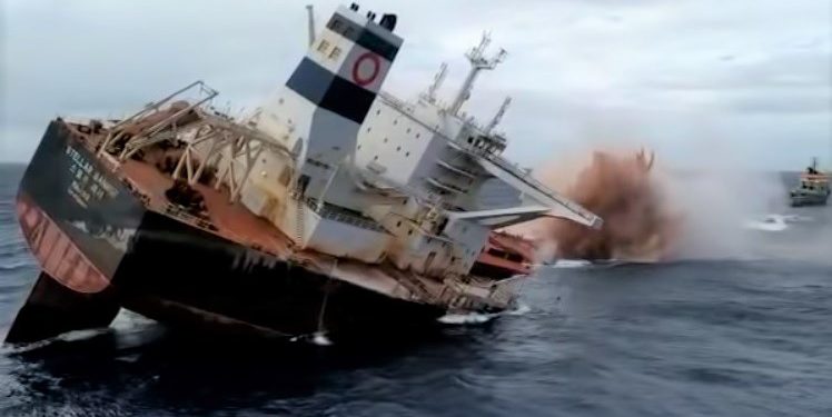 Vídeos mostram momento em que Stellar Banner é afundado_OMDN_O Mundo dos Negócios