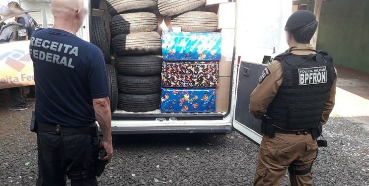 Alfândega em Foz do Iguaçu destina veículos e pneus a prefeituras brasileiras_OMDN_O Mundo dos Negócios_Receita