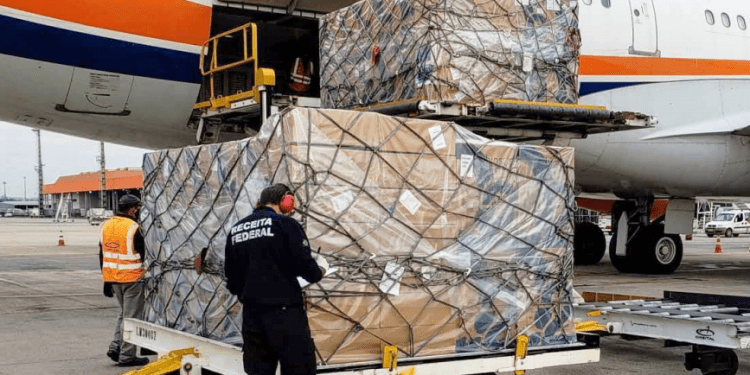 Estudo aponta que 87% das importações são liberadas em menos de sete dias_OMDN_O Mundo dos Negócios_Aeroporto de Viracopos