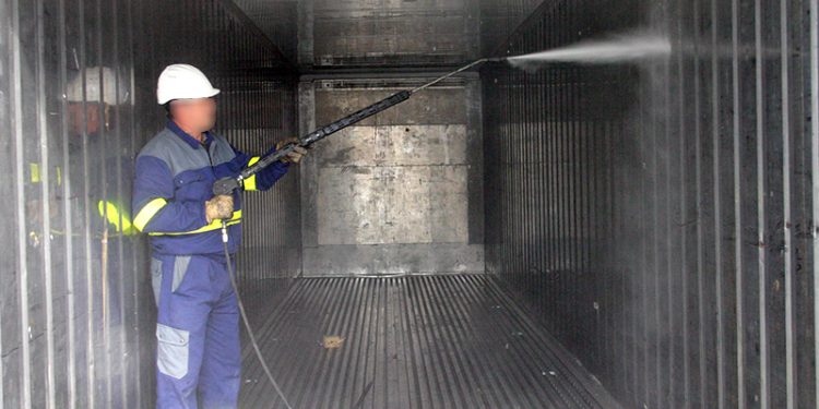 Lavagem de container quando ela se torna necessária_OMDN_O Mundo dos Negócios_Termarín